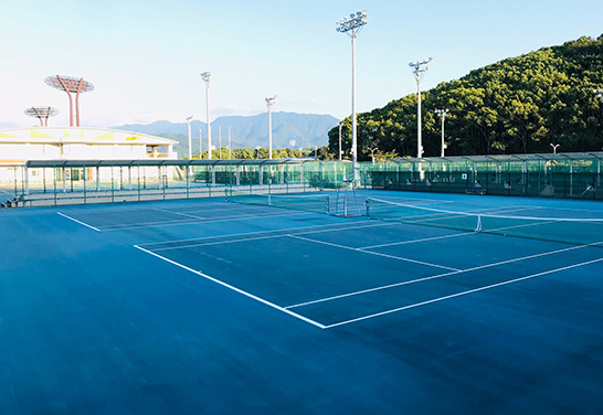愛媛県総合運動公園テニスコート