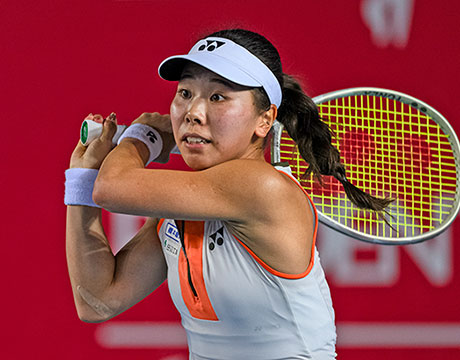 坂詰姫野 快勝でツアー初の8強 (C)