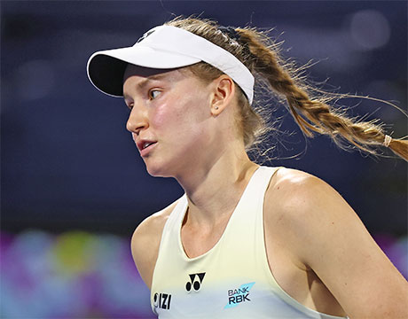 第1シードも脱落 WTA1000で棄権続出