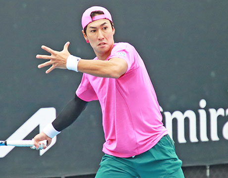 綿貫陽介 右膝負傷で途中棄権