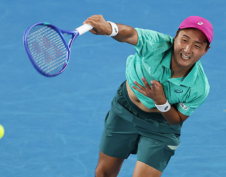 望月慎太郎 逆転勝ちで初戦突破