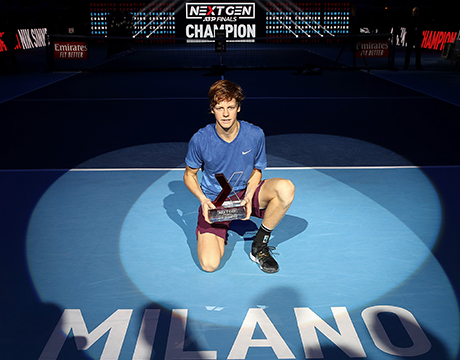 ���j�b�N�E�V�i�[