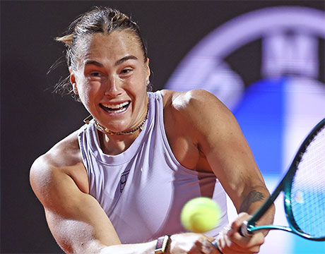 「WTA1000」15連勝で8強