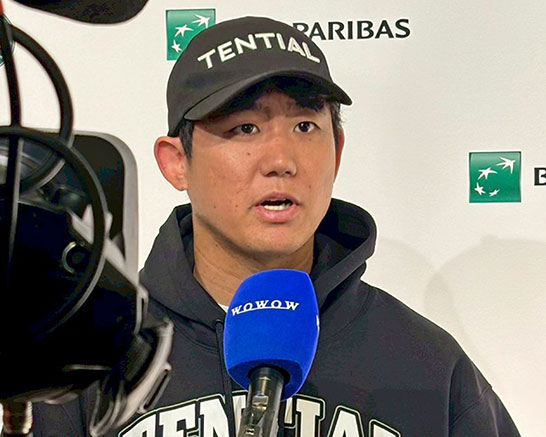 西岡良仁