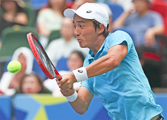 望月慎太郎 世界340位に屈し決勝逃す
