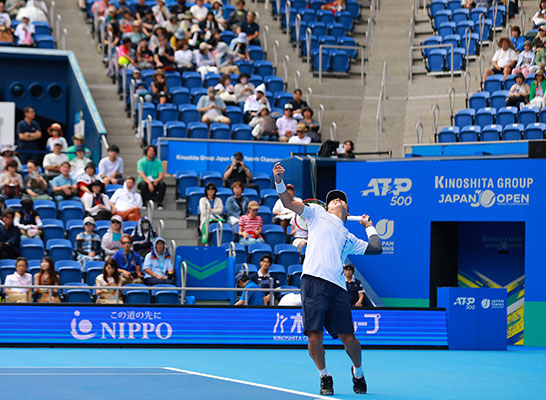 連続写真】西岡良仁のサーブ⑧ - テニスニュース - テニス365