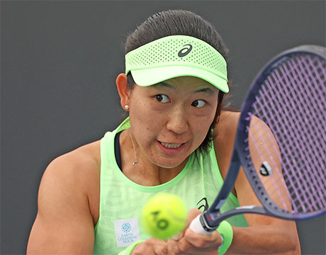 内島萌夏 完勝で全豪OP初戦突破