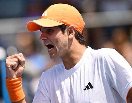 繝ｩ繝輔ぃ繧ｨ繝ｫ繝ｻ繝帙ム繝ｫ