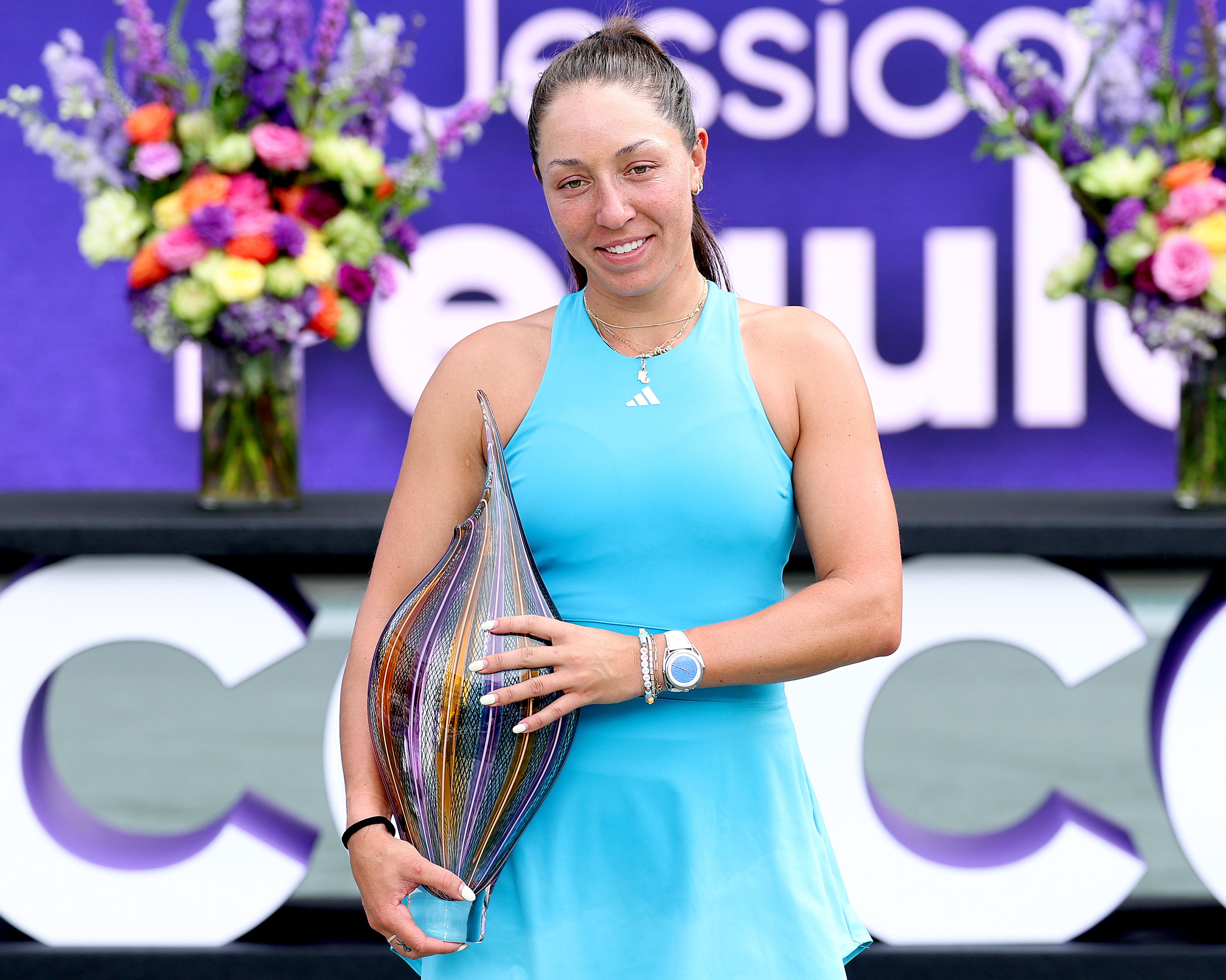 繧ｸ繧ｧ繧ｷ繧ｫ繝ｻ繝壹げ繝ｩ