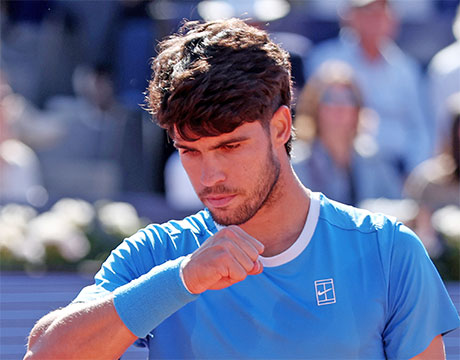 繧｢繝ｫ繧ｫ繝ｩ繧ｹ