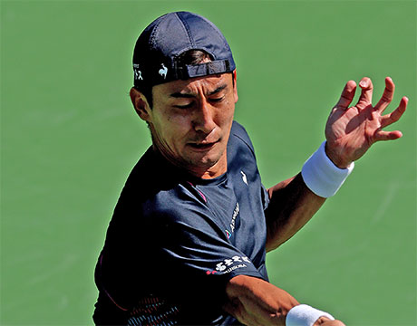 島袋将 熱戦制し今季3度目の8強 (C)