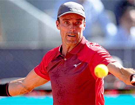 引退の元世界9位 母国大会に別れ