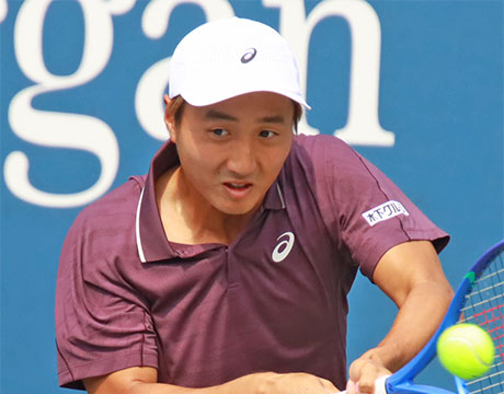 望月慎太郎 世界1004位に辛勝