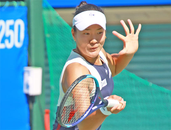 石井さやか
