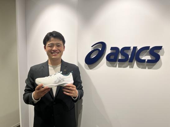 アシックス「PRESTIGE NEO」企画担当者インタビュー